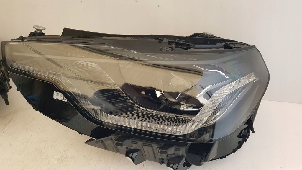 LAMPĂ FAŢĂ STÂNGA DREAPTA BMW M2 G87 NEGRU COMPLET 9503470 9503469 Product image