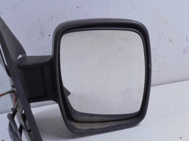 MERCEDES VITO 1 W638 OGLIGLIA ELECTRICA DREAPTA 5POLI Product image