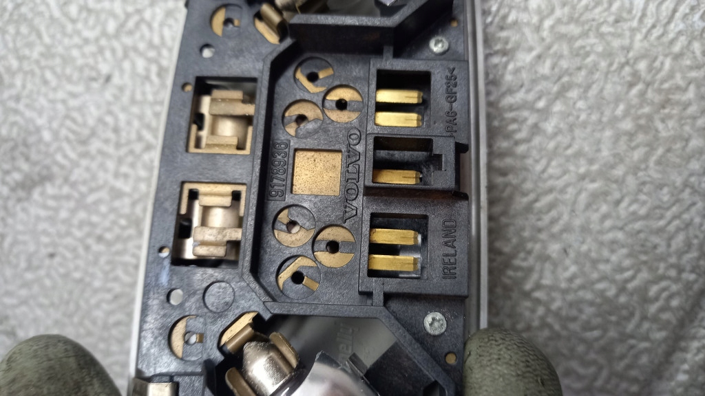 ILUMINAT CABINA VOLVO S80 I 00R SEDAN 9178936 Product image