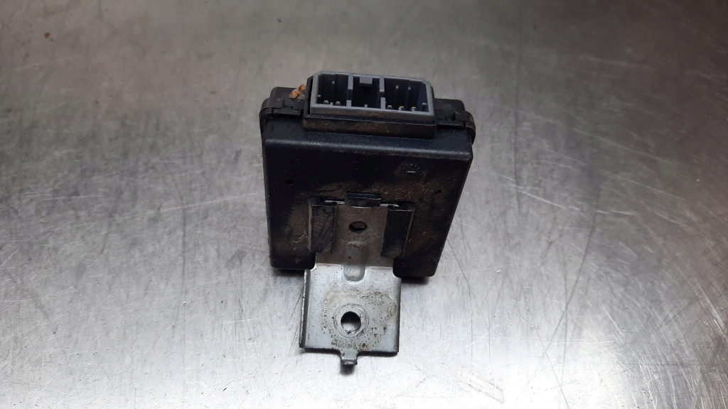 MODUL IMOBILIZATOR MAZDA 626 LC62675G2 Product image