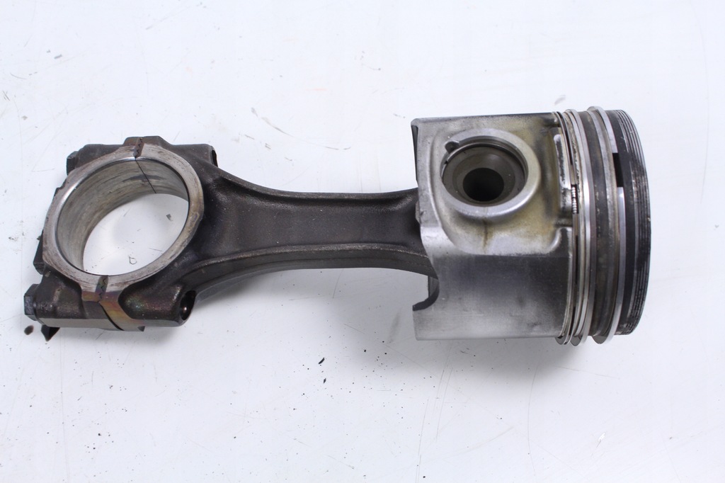 BIELLA PISTON CITROEN JUMPER 04 2,8 HDI Product image