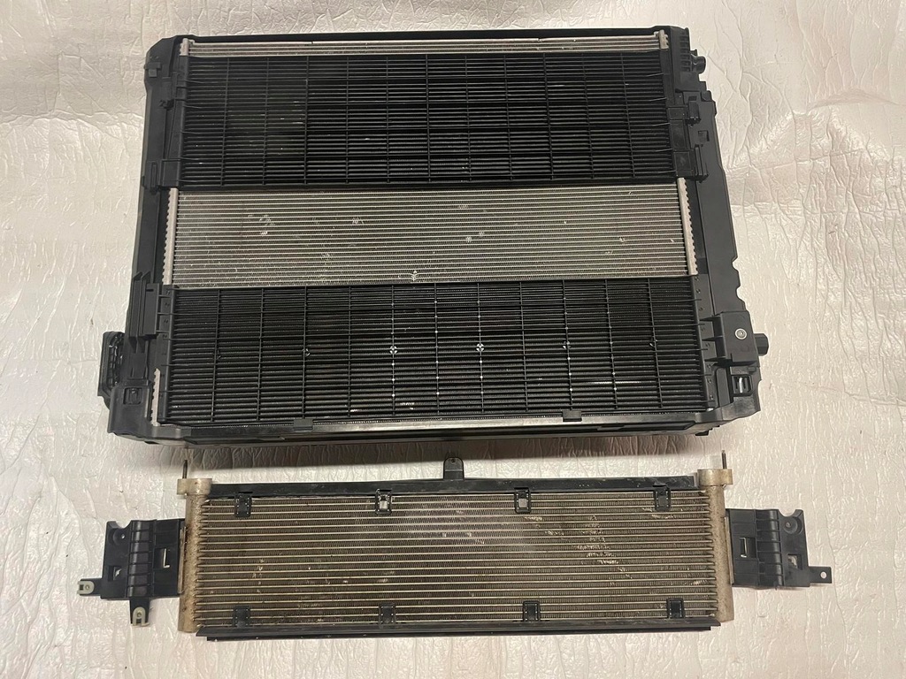 BMW M3 G80 G81 M4 G82 SET RADIATOR VENTILATOR SET RADIATOR CAPAC MOTOR Product image