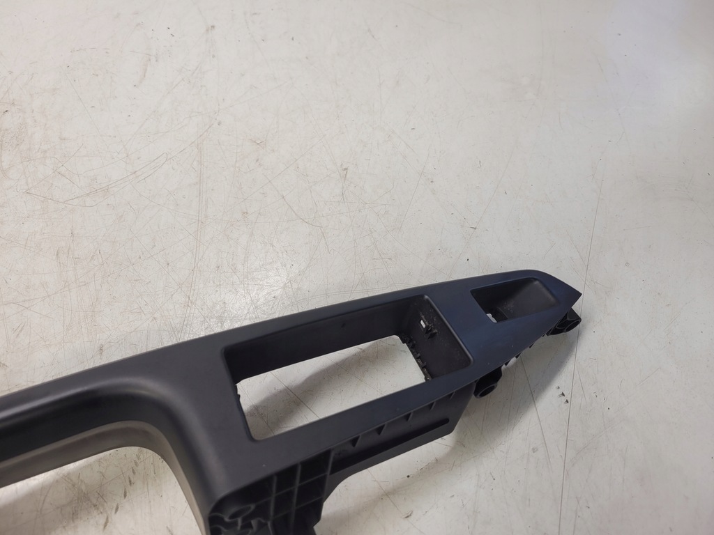 MANERUL PORTII CARCASEI DREAPTA SPATE AUDI A7 4G8867372 Product image