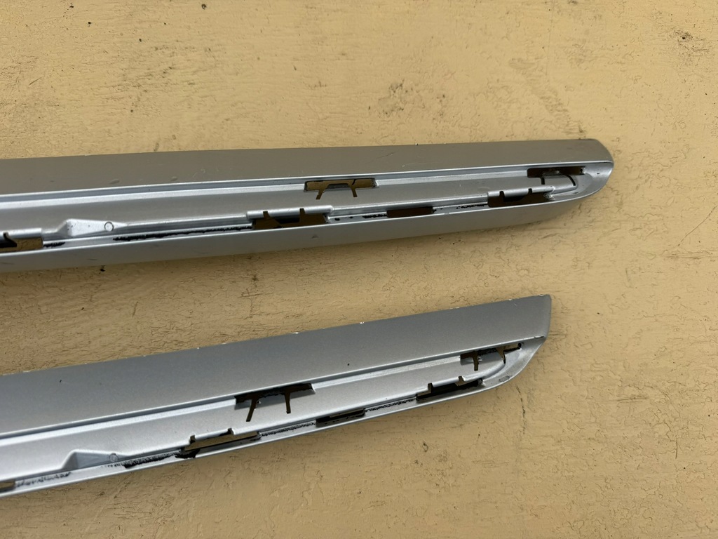 Mercedes B Clasa W246 II 11-18R Grill Bumper Dummy A2468880173 Product image