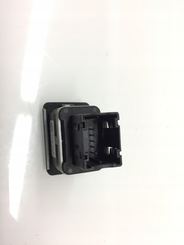 CONECTOR USB ALFA ROMEO 159 156074010 Product image