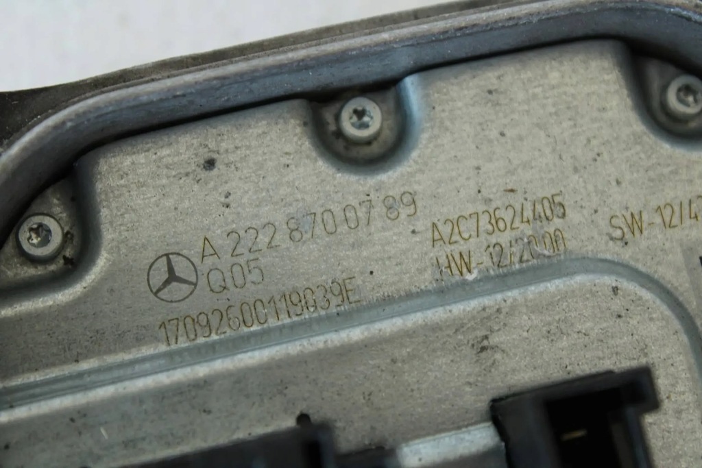 MODUL CONVERTITOR XENON MERCEDES GLE W166 W205 W222 W292 Product image