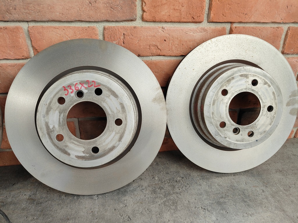 BMW E90 335D ETRIER + DISCURI FATA SPATE 57/30 348 mm 44/24 336 mm Product image