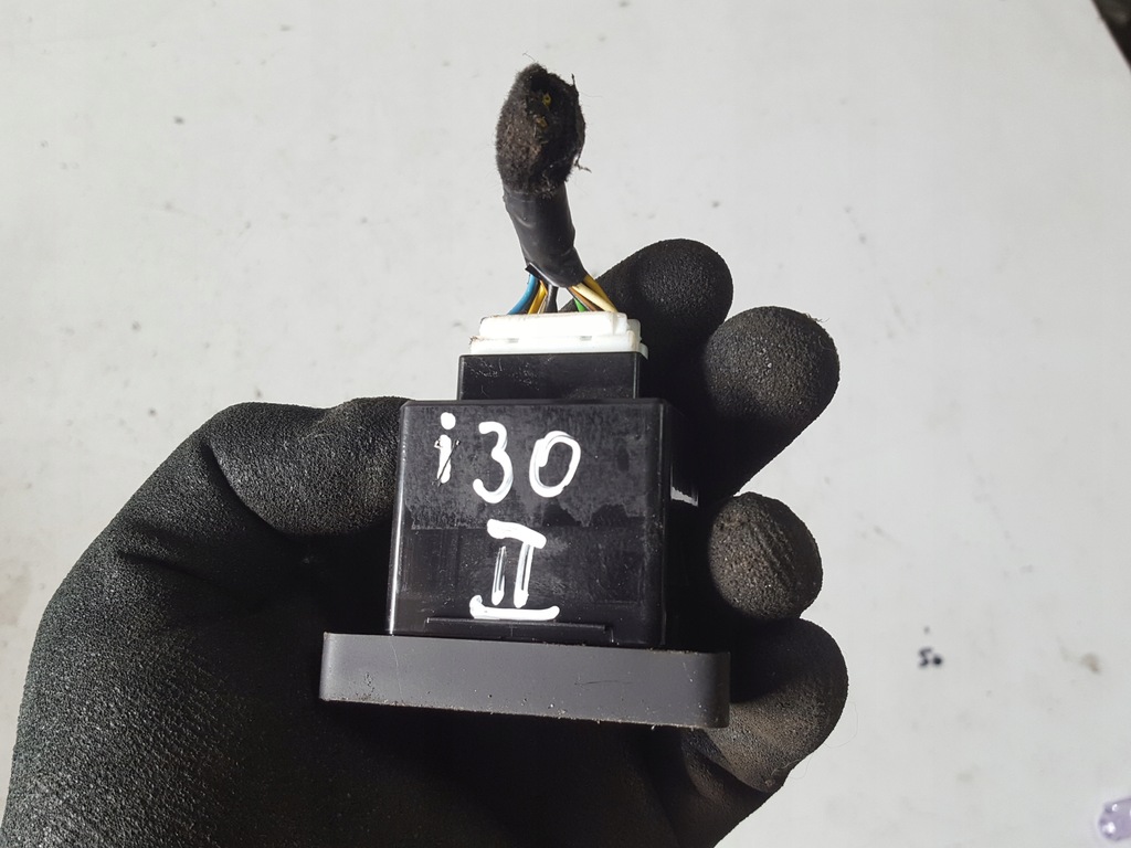 HYUNDAI i30 II 12-16 ani SOCKET USB AUX LINK Product image