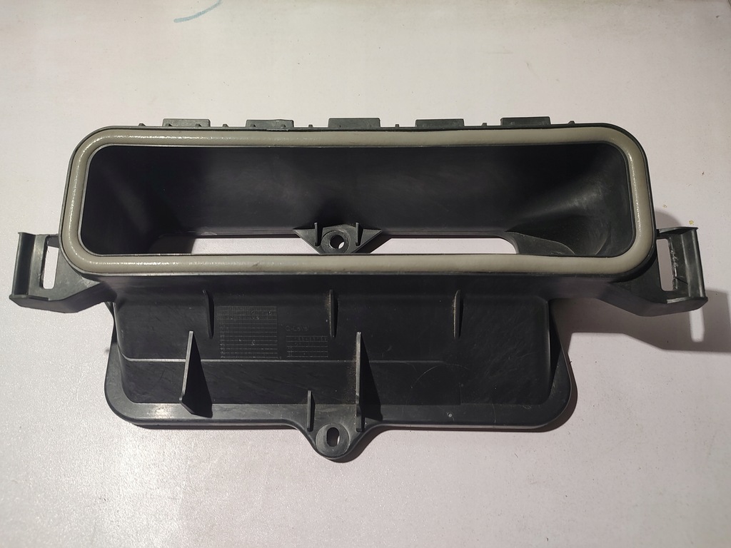 PRIME AER MERCEDES E 213 W238 A2138308603 Product image