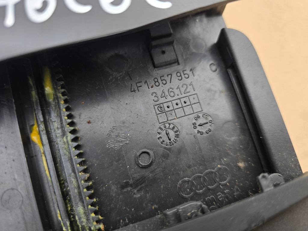 Audi A6 C6 2004-2011 Tunel frontal Product image
