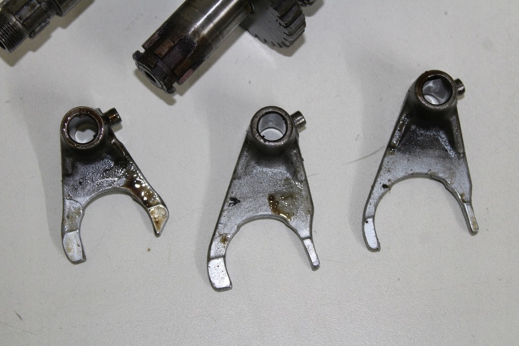 2 Cutie viteze YAMAHA SR 125, ghidaj, ghidaje Product image