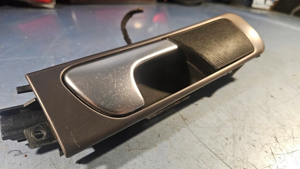 PT maner interior usa AUDI A6 C5 4B0839020 Product image