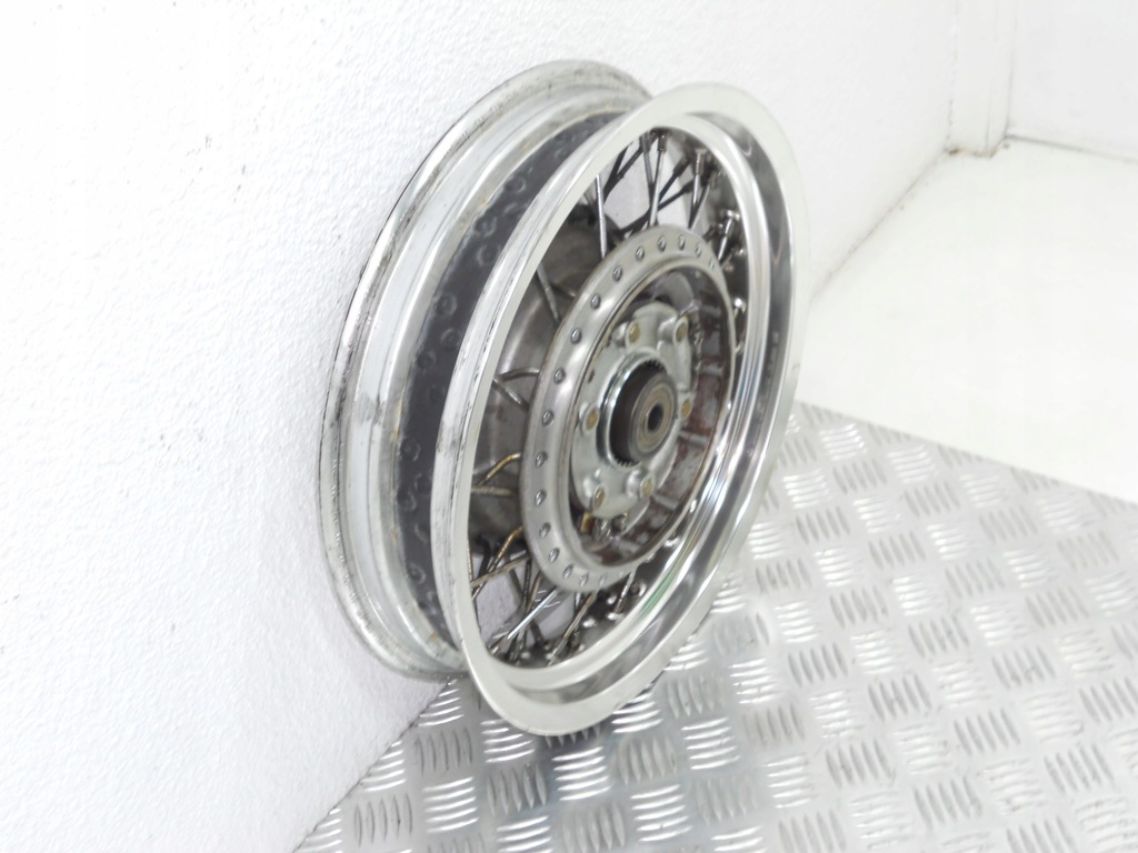 SUZUKI VS 750 INTRUDER RIM ROATA SPATE ORIGINALA Product image