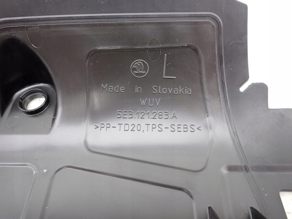 SKODA OCTAVIA IV 19- ADMISIE DE AER VOLAN Product image