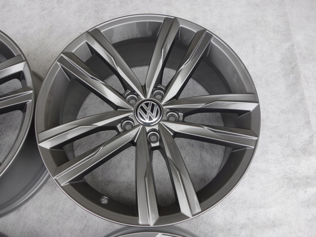 JANTE VW ARTEON PASSAT B8 LIFT TIGUAN 18' DARTFORD Product image