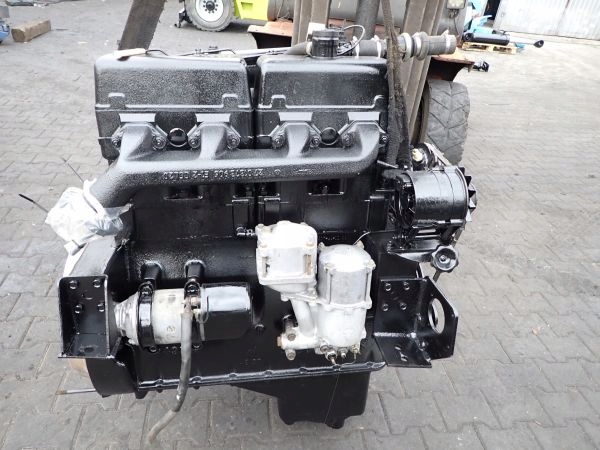 MOTOR IFA FORTSCHRITTE, aspirat natural, nominal in 4 cilindri, in stare foarte buna Product image