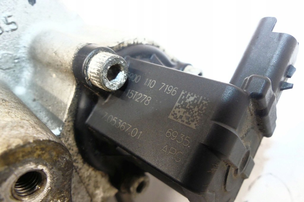 VOLVO XC60 I S60 II S80 II V60 2.0 T5 B4204T11 TURBOCOMPRESATOR pentru reg. Product image