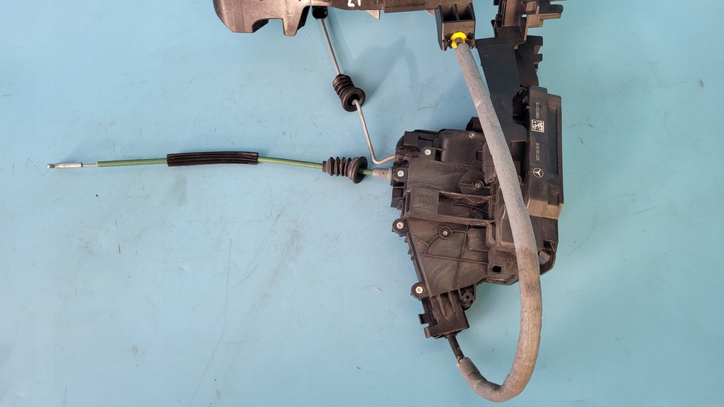 MERCEDES W253 MÂNER BLOCARE UȘĂ STÂNGA FAȚĂ A0997602100 Product image