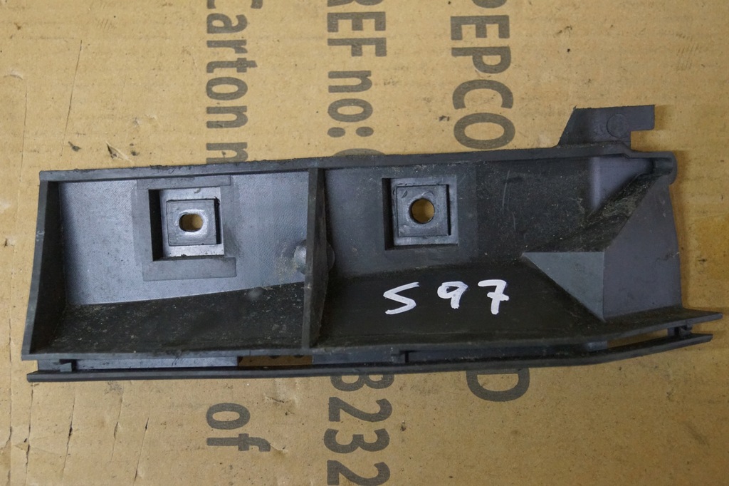 CULISANT SPATE STANGA 30764179 VOLVO V50 Product image