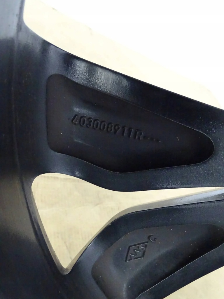JANTE RENAULT 7 x 17 CH4-37 403000324R Product image