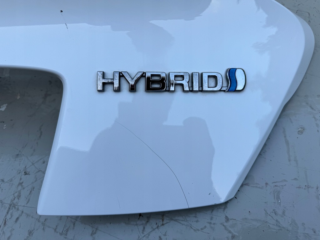 TOYOTA CHR C-HR I 1 16R - BLEND CAPAC portbagaj spate 76811-F4010 Product image