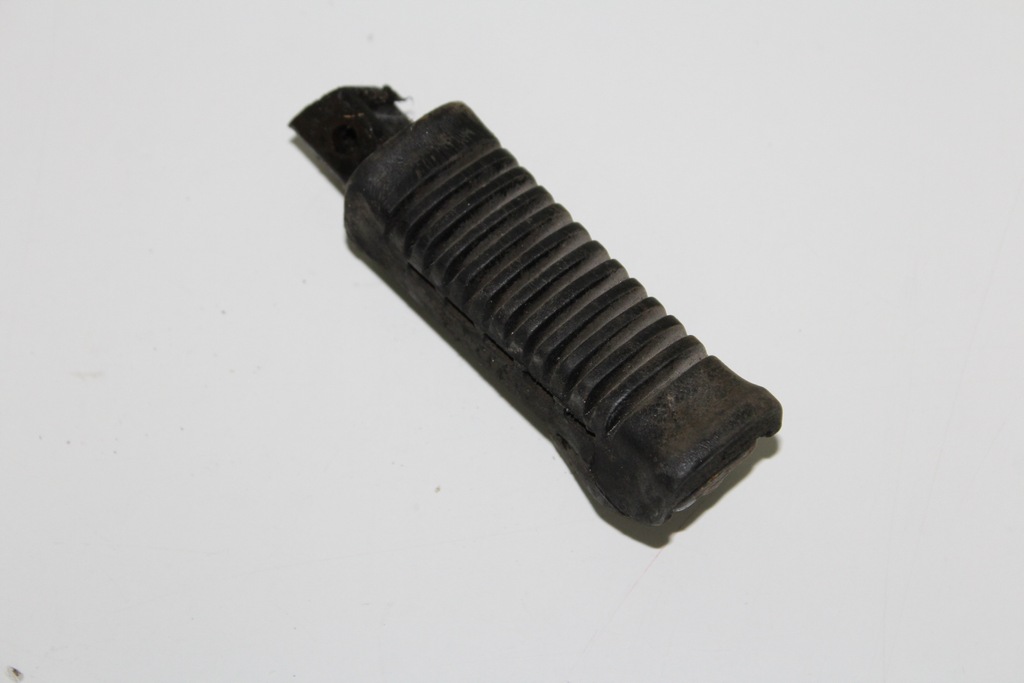 Suzuki GS 500 set de cuie montare suport pentru picioare Product image