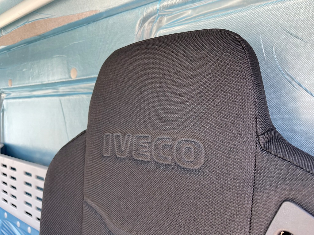 IVECO EUROCARGO MLC 75, 120.150 ZI CABINA BARĂ JOSĂ Product image