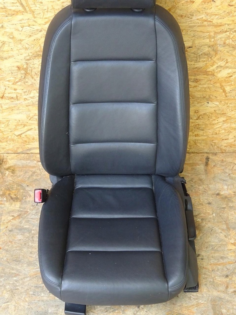 SCAUN AUDI A4 B7 PIELE STÂNGA FATA PERFECT Product image