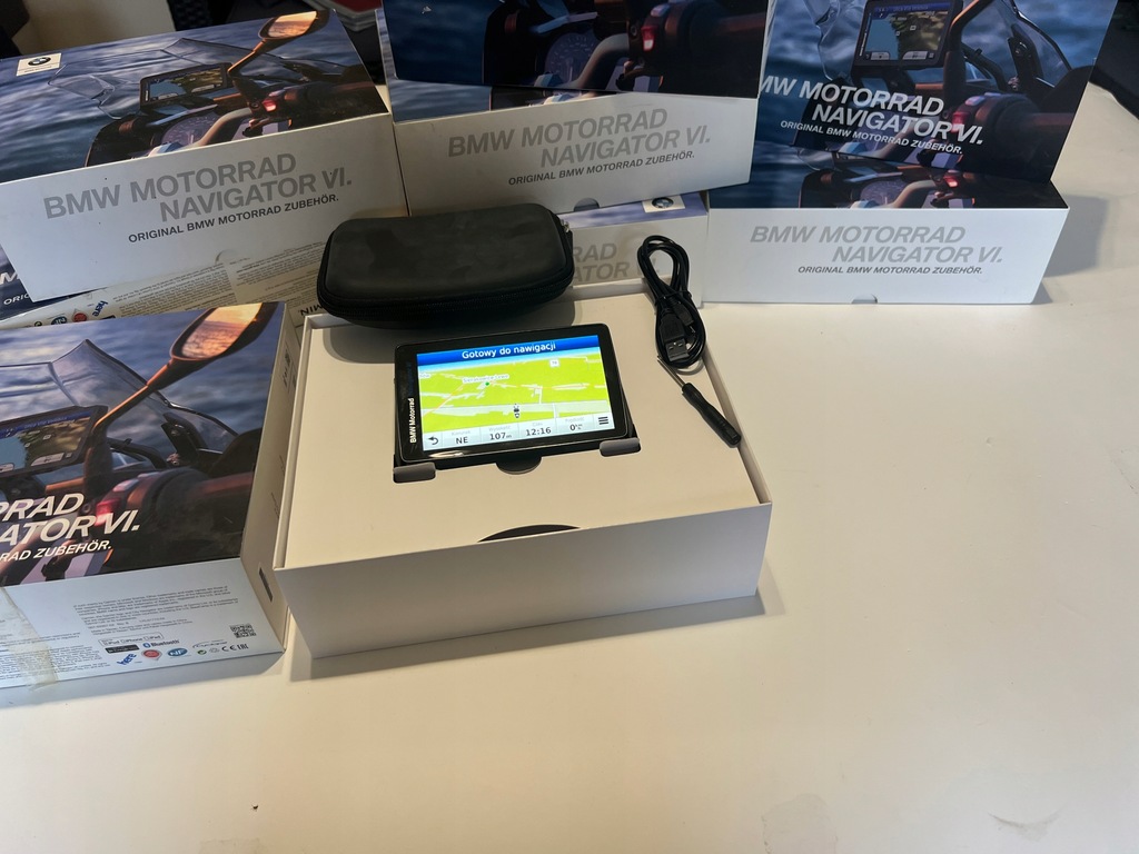 Navigare BMW Garmin Navigator VI Ca nou!!! Set Box Case Product image