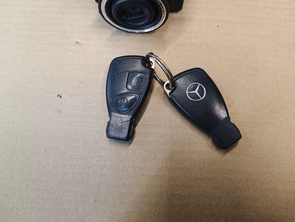 MERCEDES W169 W245 2.0 BLOCARE DE Aprindere BENZINA DOUĂ CHEI 1695451508 Product image