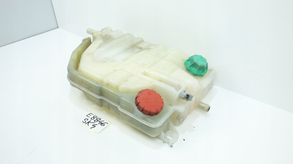 Mercedes Atego 2004- A9705000449 Rezervor de expansiune a lichidului de răcire Product image