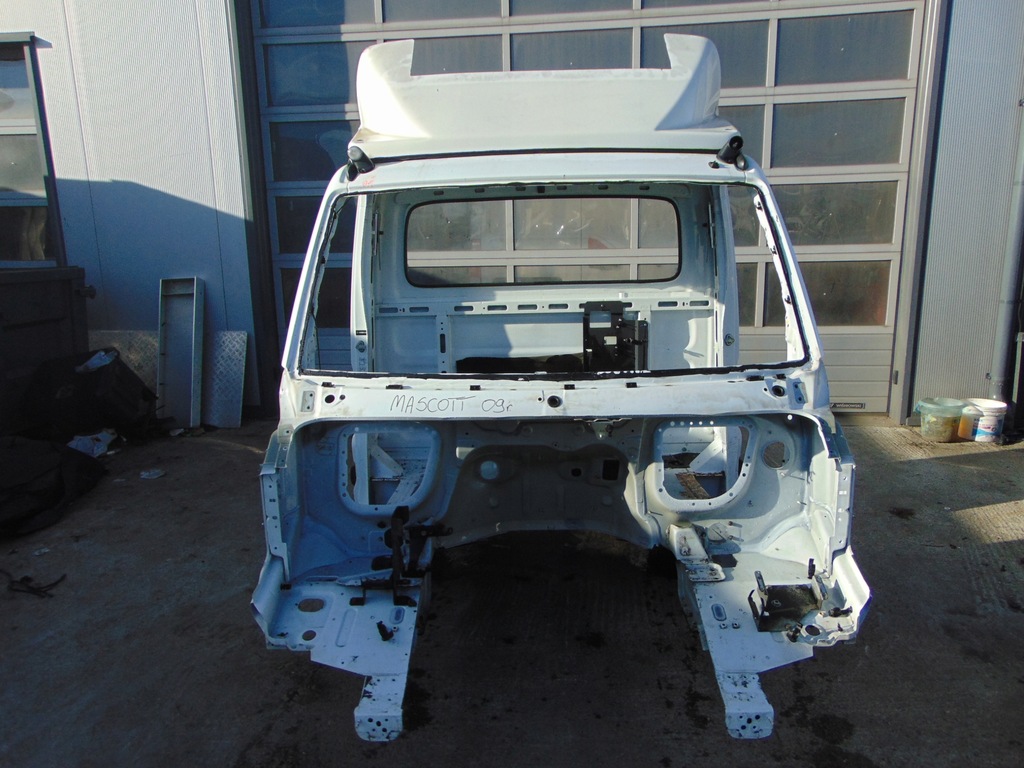 RENAULT MASCOTT LIFT 03-10 CADRU CAROSERIE CABINA Product image