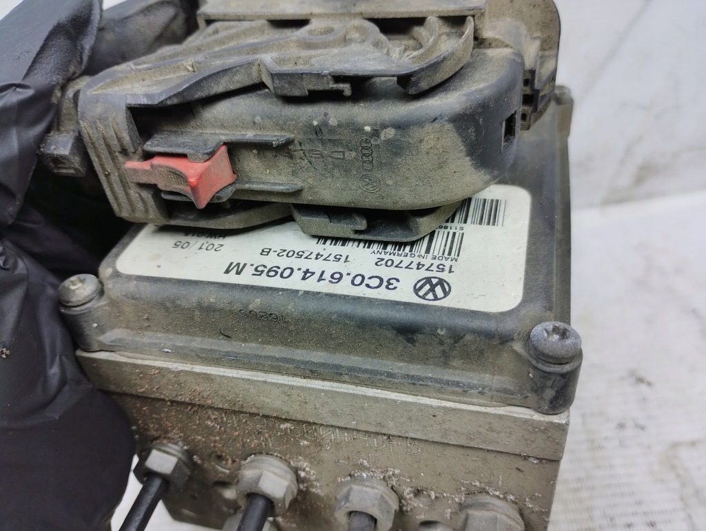 POMPA ABS VW PASSAT B6 3C0614095M Product image