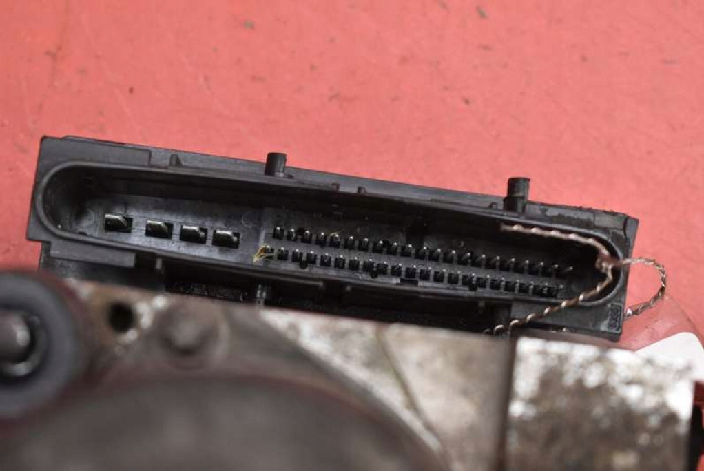 POMPA ABS 13212935 OPEL MERIVA A 1.6 16V 105 CP LIFT 04-10 Product image