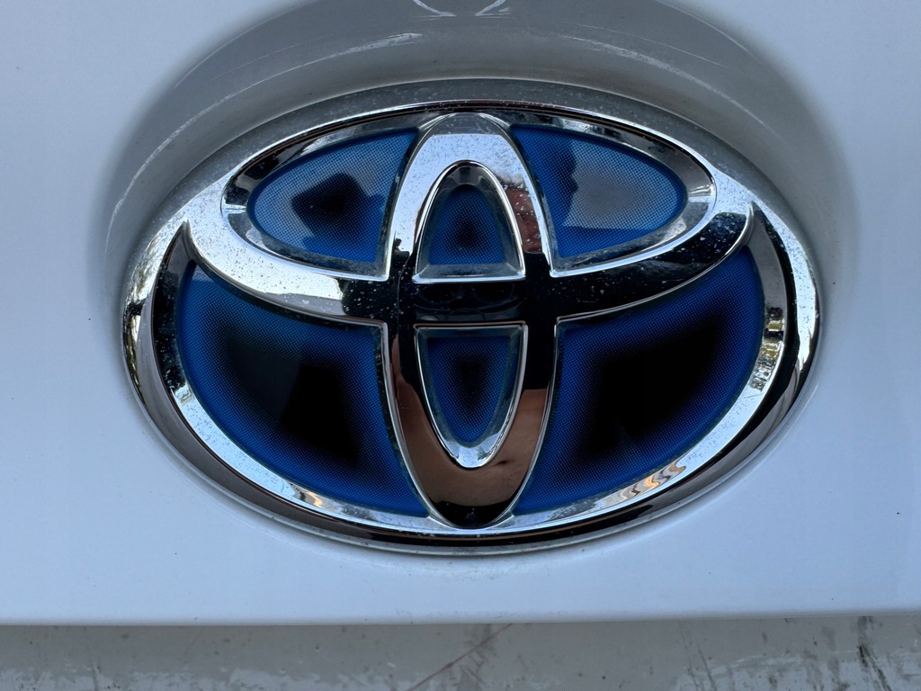 TOYOTA CHR C-HR I 1 16R - BLEND CAPAC portbagaj spate 76811-F4010 Product image