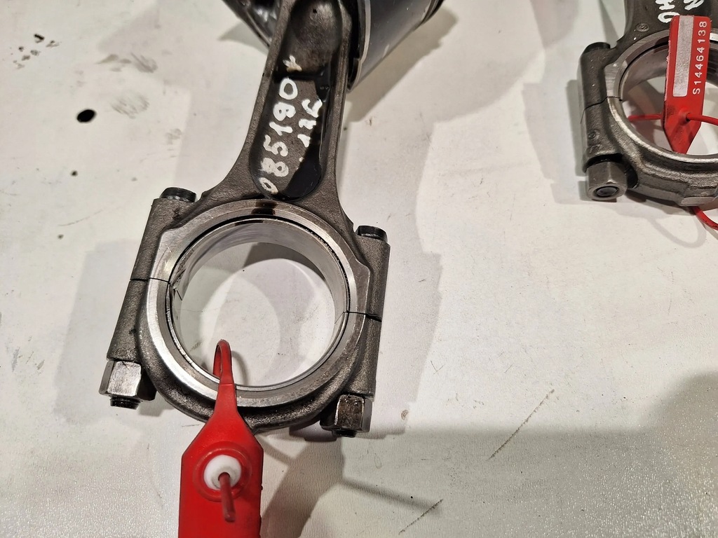 Biela piston 1 buc 085190 Fiat Scudo 2.0 MJET 07- Product image