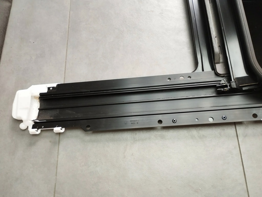Trapa Audi A5 Sportback 8TA 8T8877041E Product image