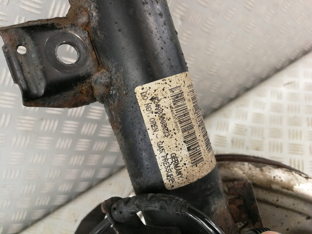 6764443 mcperson clemă articulație brațe de comandă bară stânga față BMW E90 E91 LCI Product image