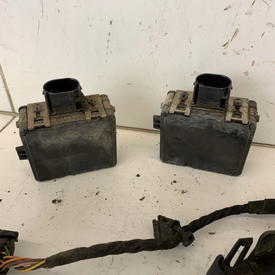 Radar spate dreapta stanga setat asistent de schimbare a benzii VW PASSAT B8 3G 16 ani Product image