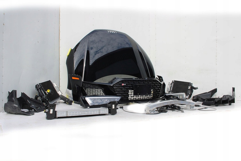 AUDI R8 II Capota fata, aripi, bara de protectie, fascia fata Product image