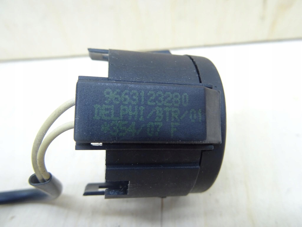 PEUGEOT CITROEN IMOBILIZER READER 9663123280 Product image