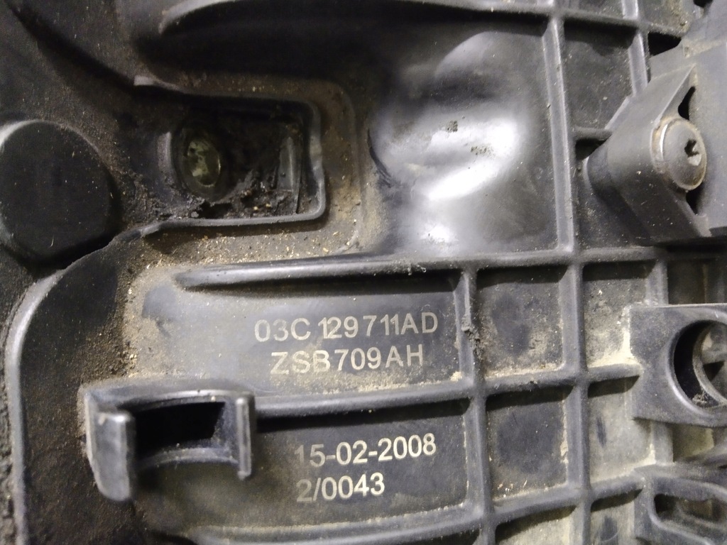 COLECTOR ADMISIUNE VW AUDI SKODA 1.4 TSI 03C129711AD Product image