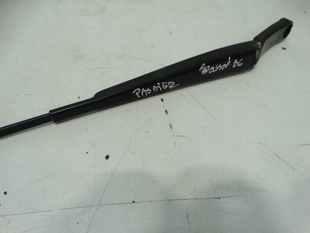 BRAT STERGATOR DREAPTA VOLKSWAGEN PASSAT B6 COMBI 3C1955410B Product image