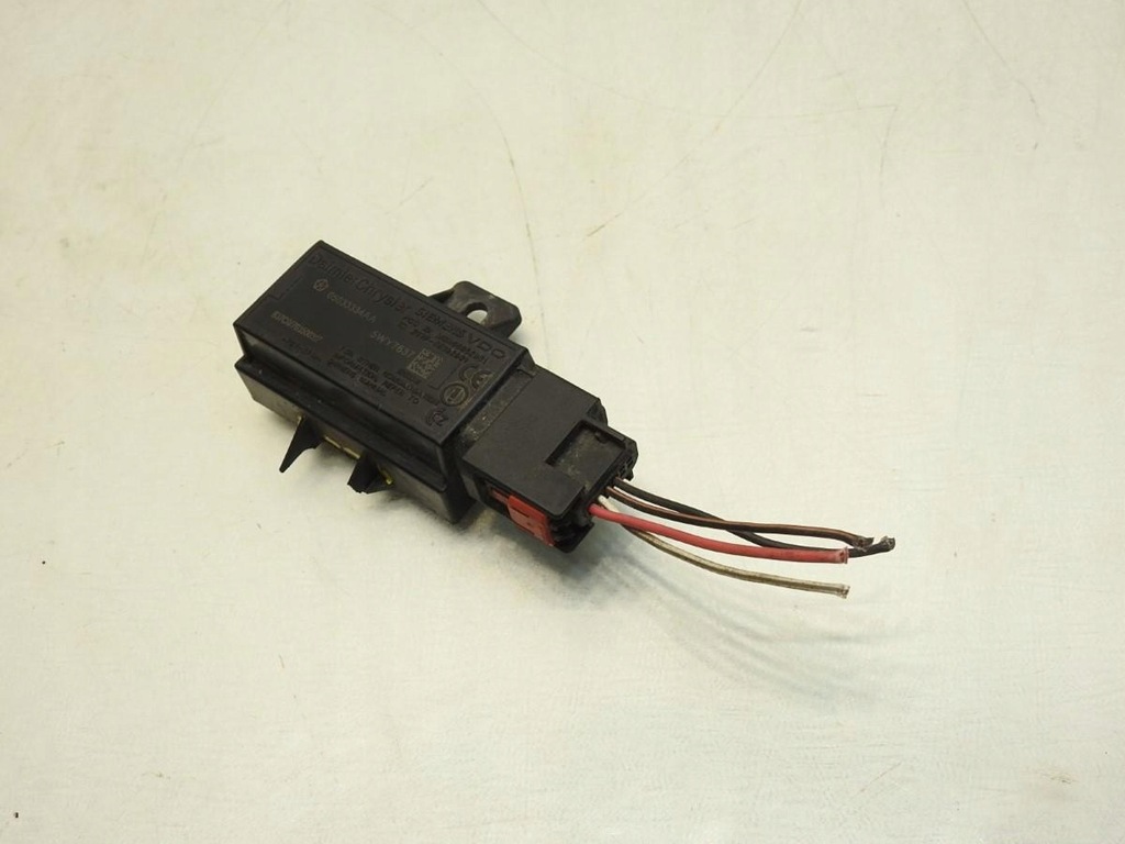 SENSOR PRESIUNE ANVELOPE JEEP COMPASS I 2.0 CRD 05033334AA Product image
