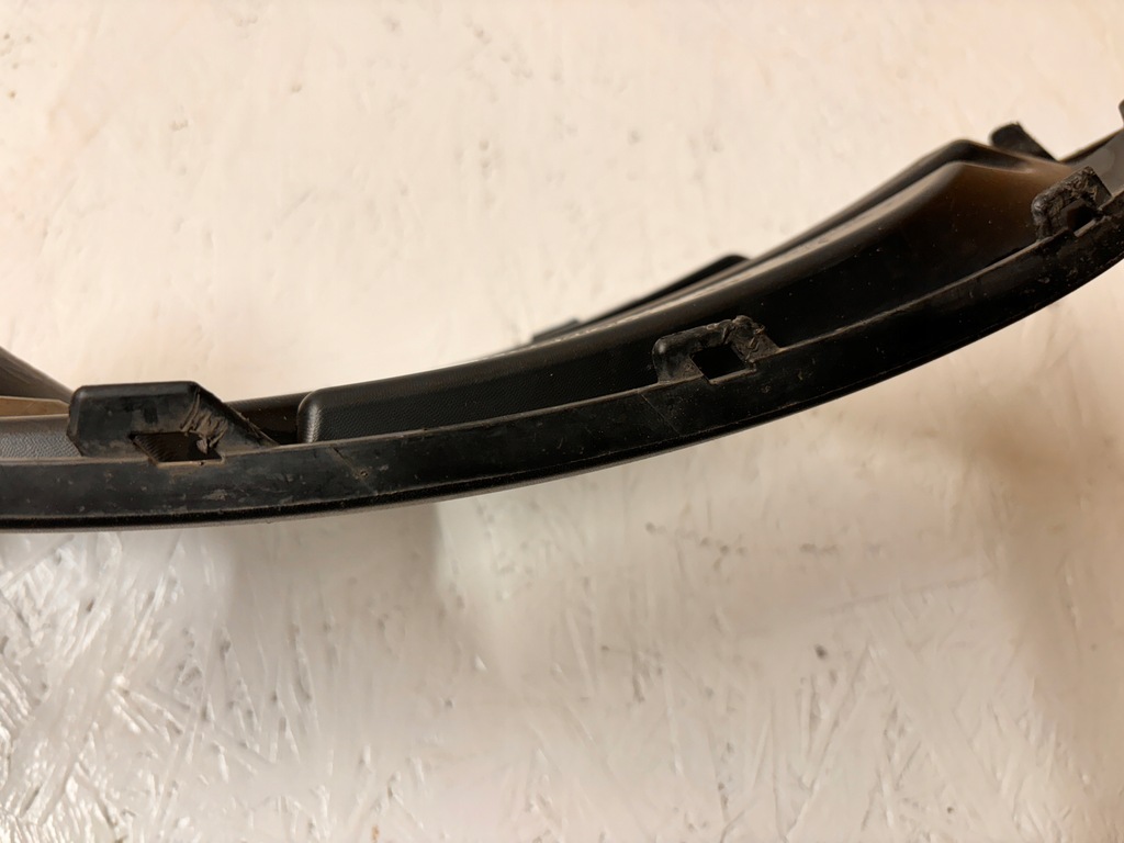 RENAULT MEGANE III GRARA BARA DE BARA STANGA 261A32193R INALTIME 24H Product image