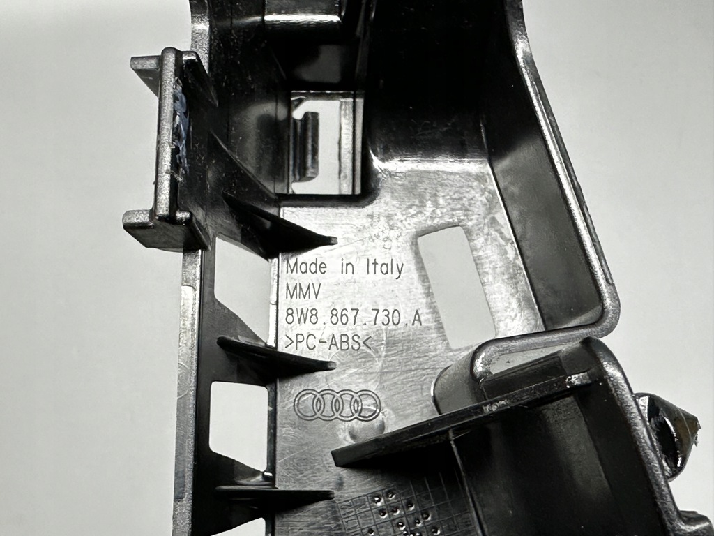 AUDI A5 F5 II 8W MÂNER SPORTBACK MONTAȚI DIBUZOARE DREAPTA Product image