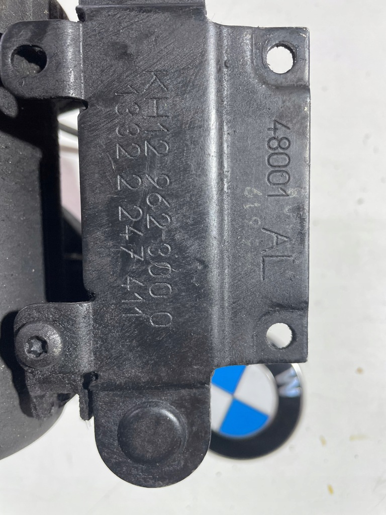 BMW E46 2.0 136KM FILTRU RĂCITOR DE CARBURANT 2247411 POMPA SECUNDARA Product image