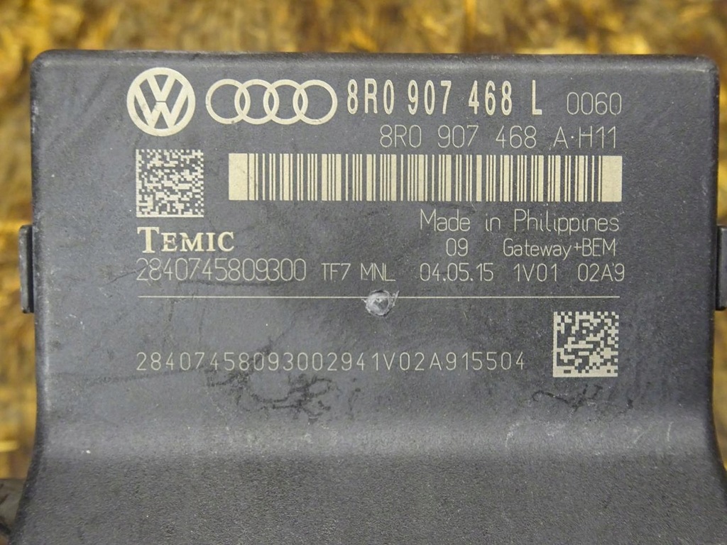 AUDI A4 B8 8K LIFT 12-15 MODUL CONTROLLER GATEWAY 8R0907468L Product image