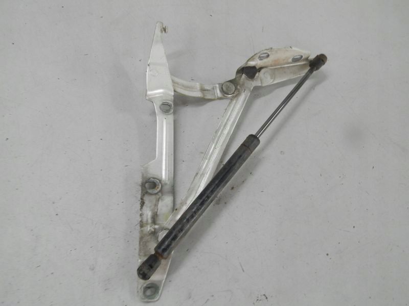 BALAMA CAPAC portbagaj spate AUDI A8 D2 Product image
