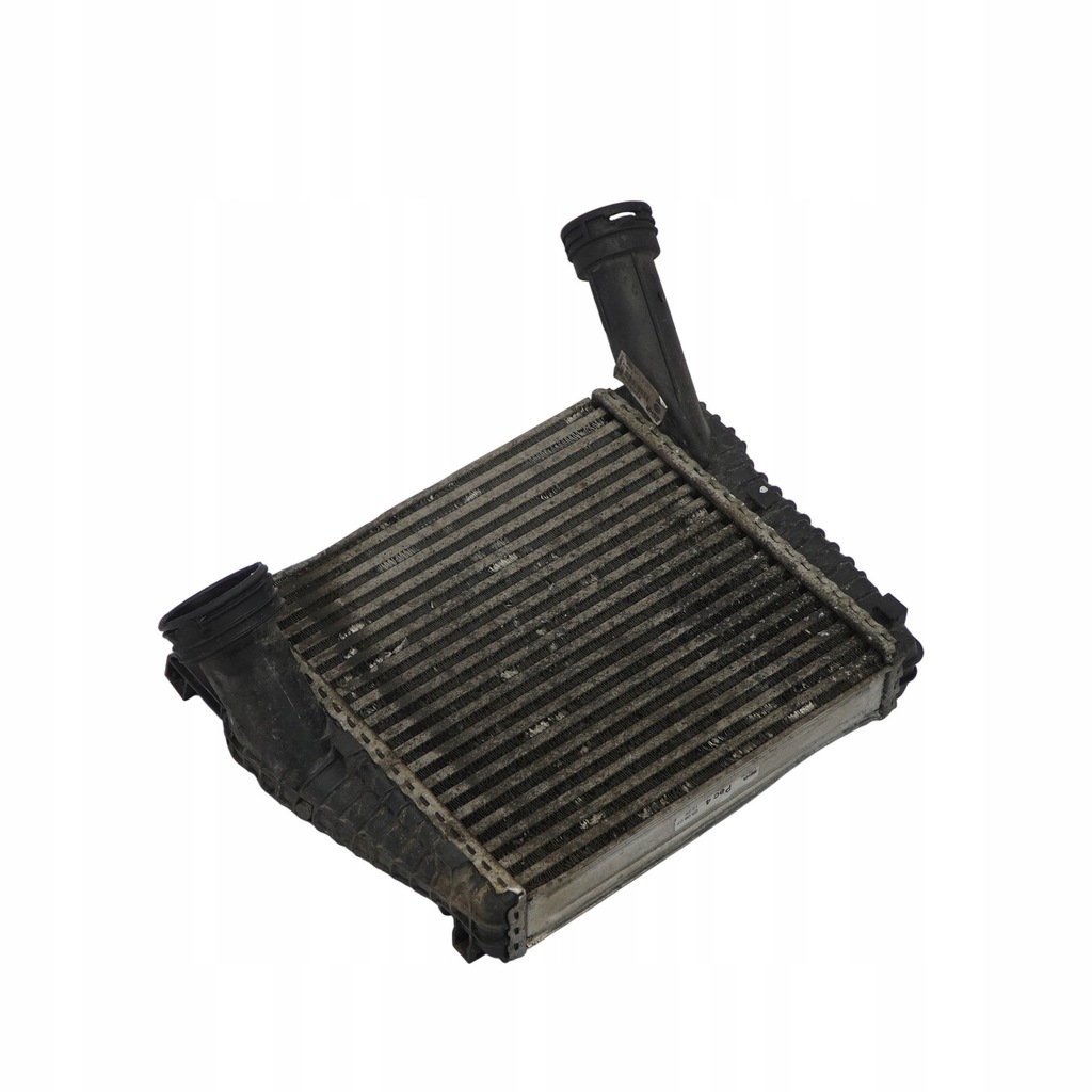 Volkswagen Touareg 7l Intercooler Air Cooler Legea 7P0145804C Product image